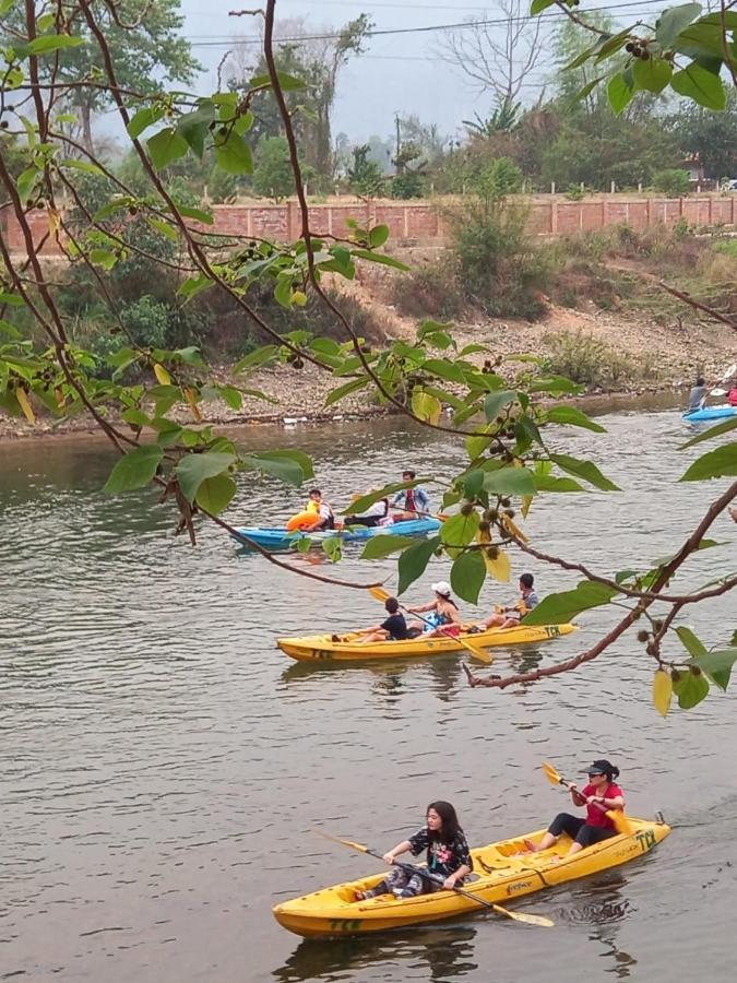 Riverside Garden Hostel Vang Vieng Exterior photo