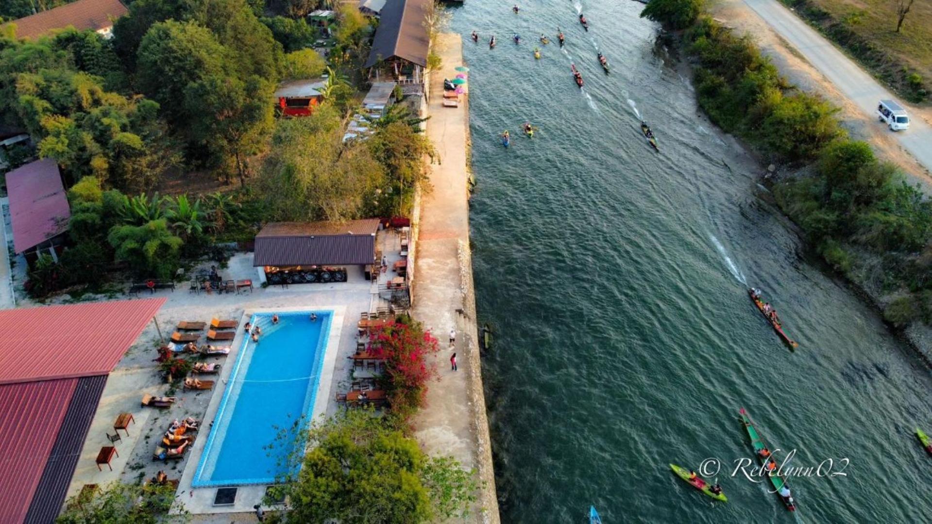 Riverside Garden Hostel Vang Vieng Exterior photo