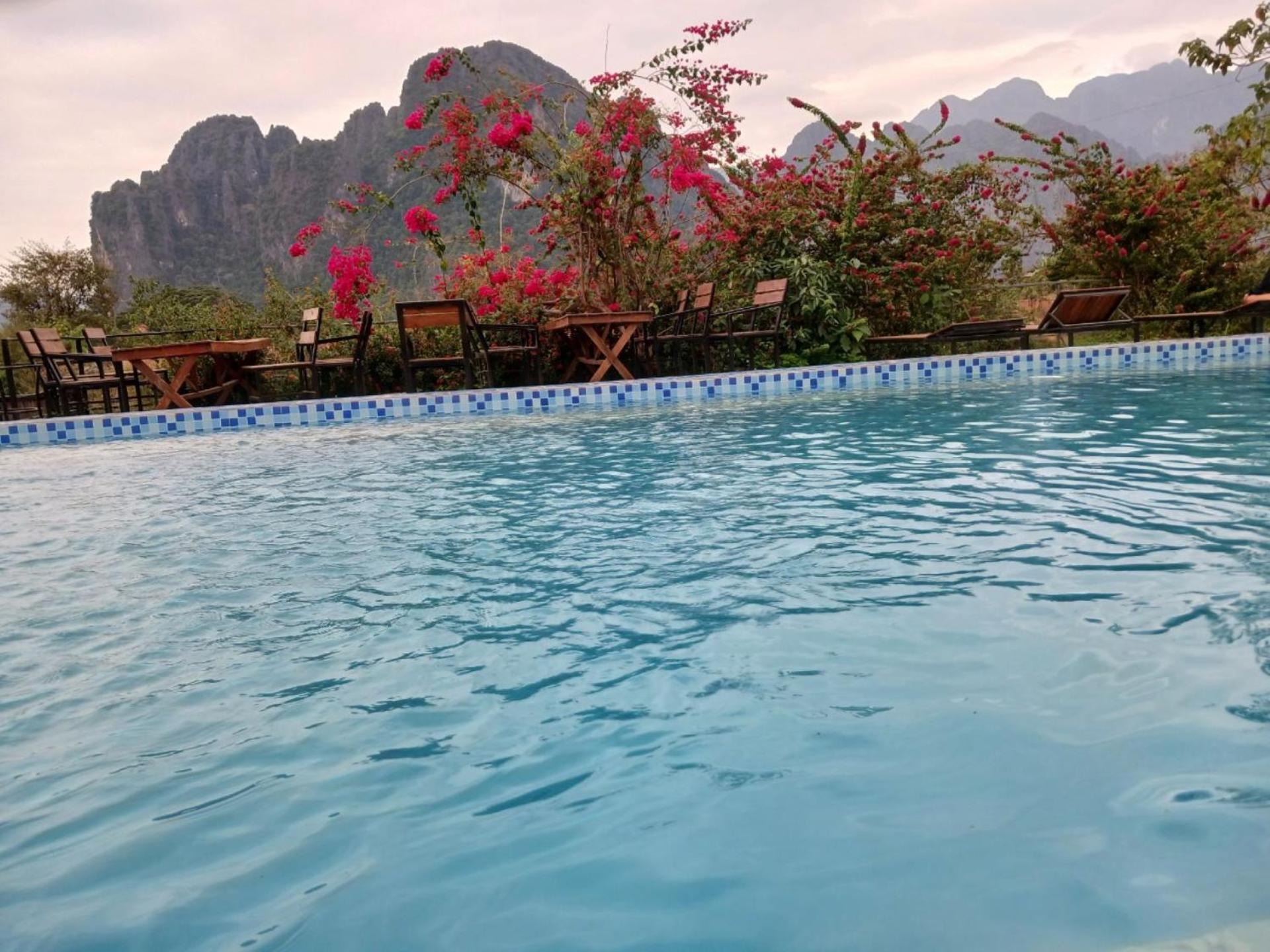Riverside Garden Hostel Vang Vieng Exterior photo